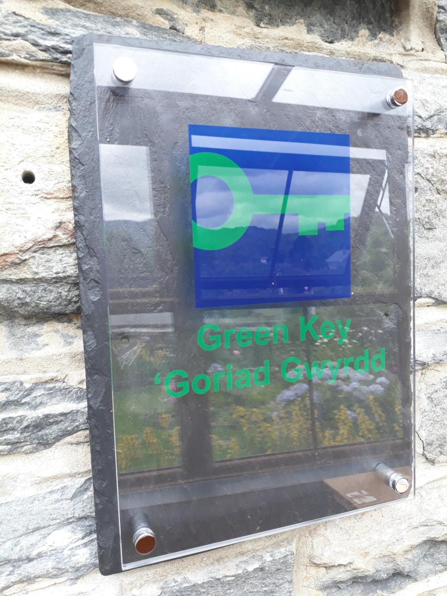 Bryn Elltyd Eco House Pensionat Blaenau Ffestiniog Exteriör bild